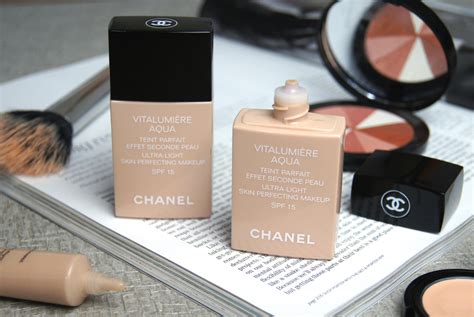 chanel vitalumiere aqua compact|vitalumiere aqua shades.